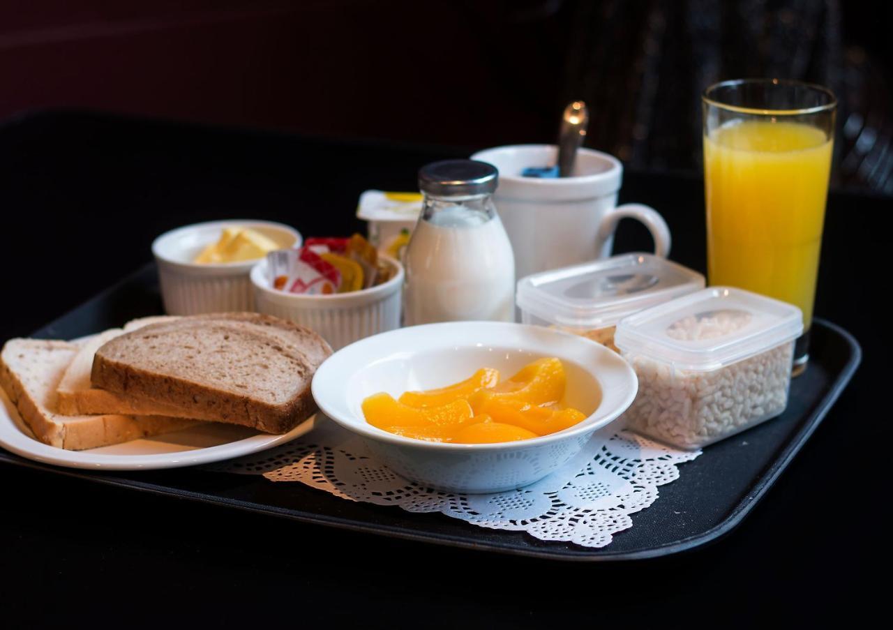 Masonic Hotel 파머스턴노스 외부 사진